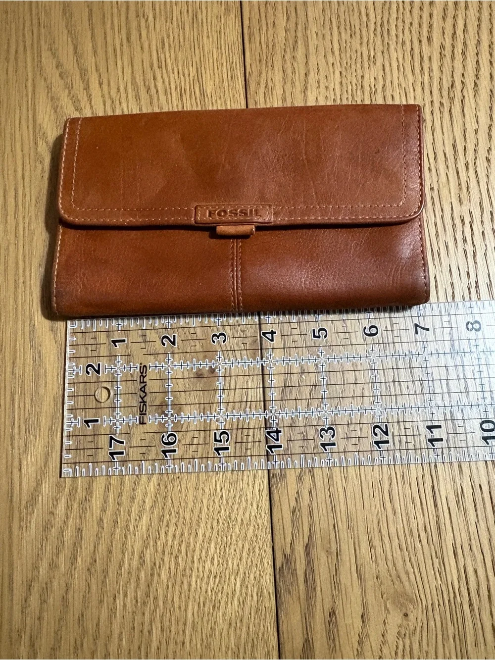 Fossil Rustic Brown Leather Clutch Wallet
